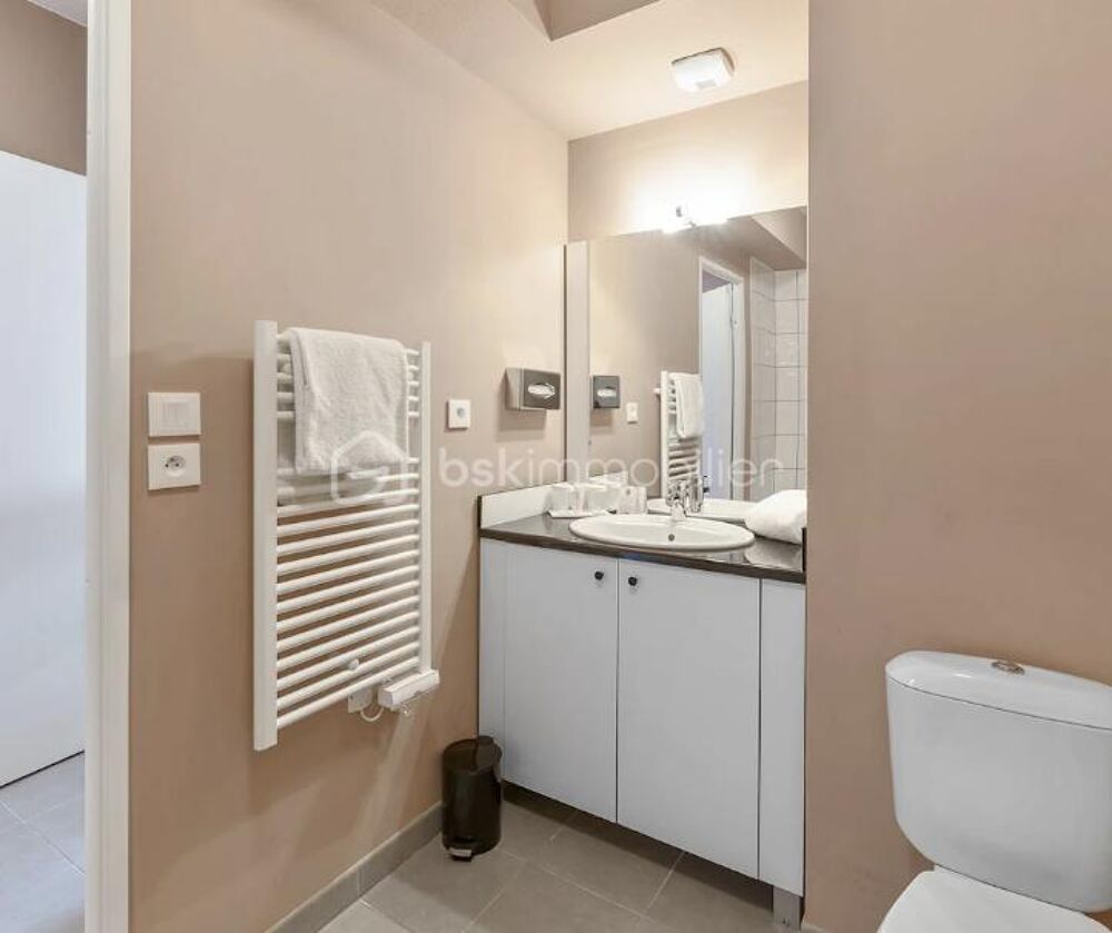 Vente Appartement BAISSE DE PRIX - Spécial investisseurs - T2 meublé et parking en résidence gérée Cornebarrieu