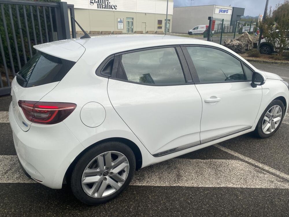 Clio V E TECH 140 BUSINESS 2022 occasion 38160 Chatte