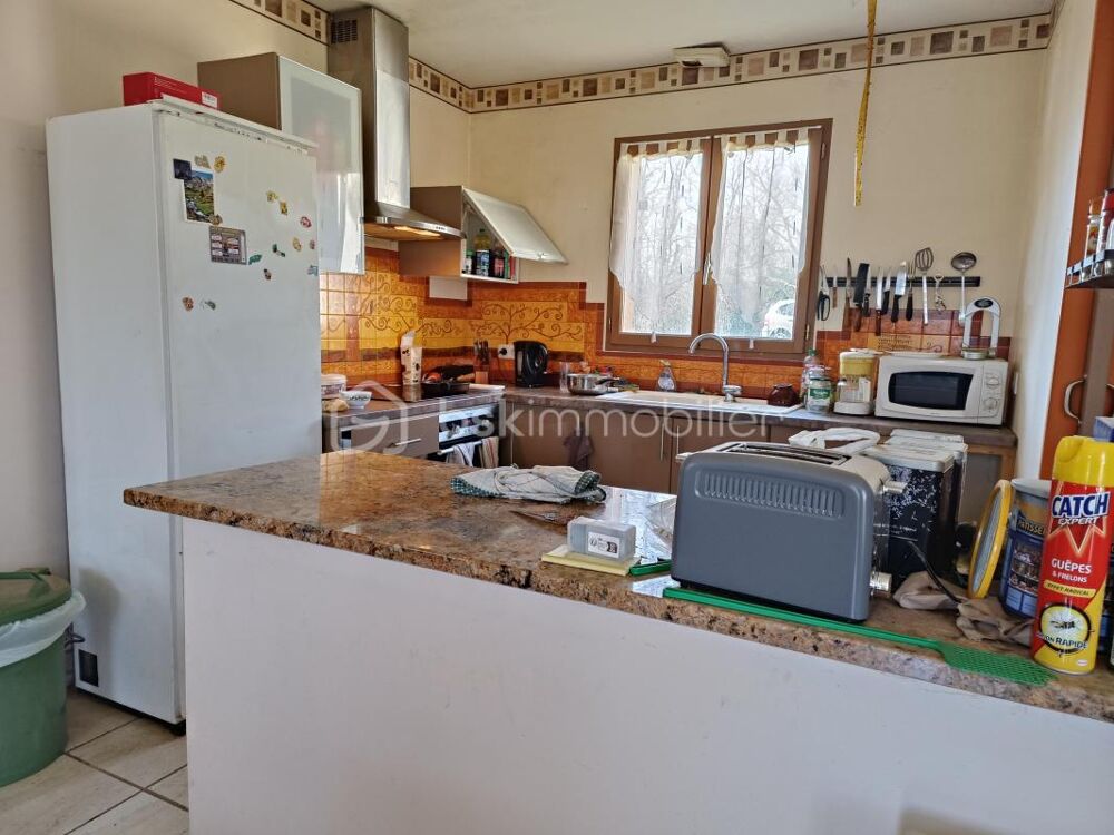 Vente Maison Ensemble Immobilier comprenant 2 Maisons de Plain-Pied et Piscine Audrix