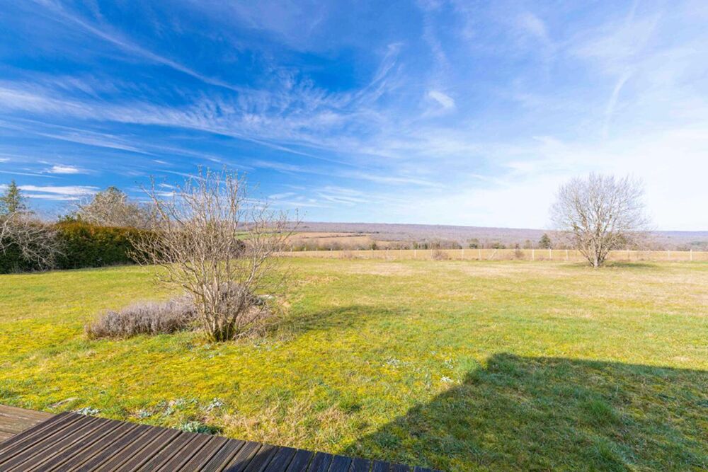 Ensemble immobilier sur terrain constructible à Pasques