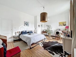  Propri�t�/ch�teau � vendre 9 pi�ces 311 m�