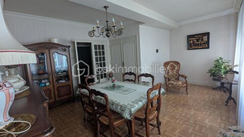   MAISON DE VILLE Maison - 6 pi�ce(s) - 148 m�