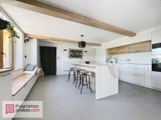  Maison  vendre 6 pices 202 m