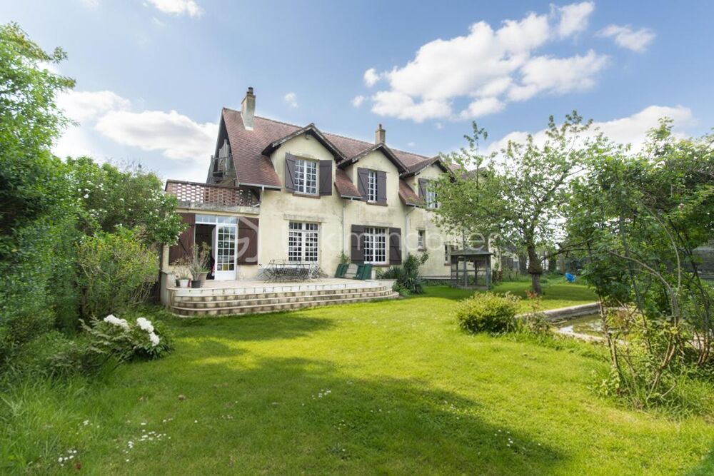 MAISON de 270m² et Terrain de 1 901m²