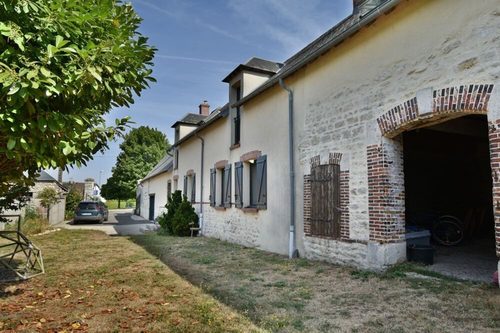 Maison longère à vendre 8 pièces DAMMARIE (28)