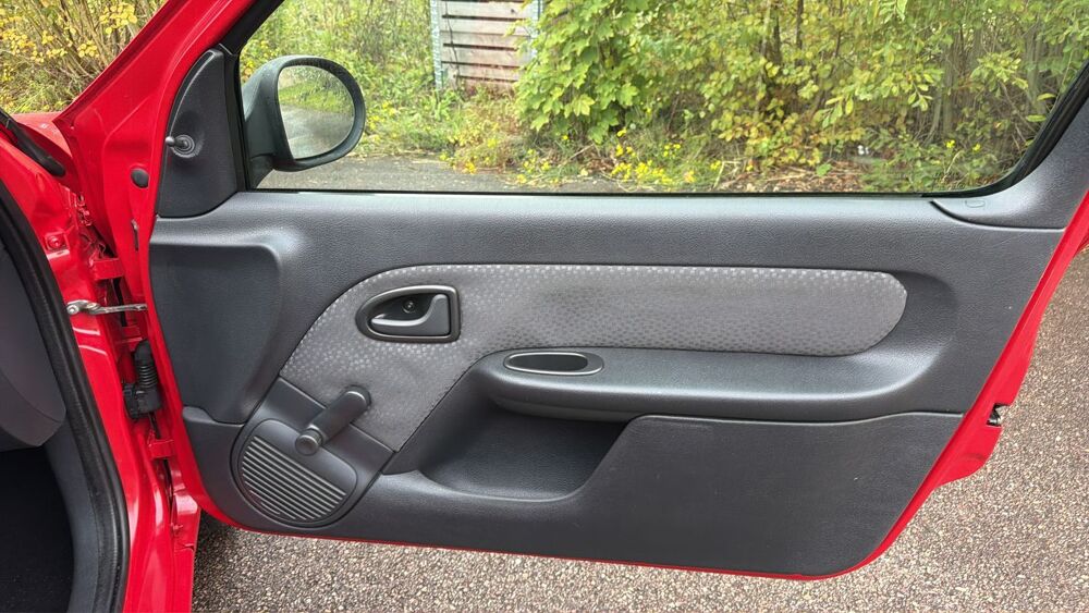 Clio 1.2 60 Access 2010 occasion 76160 Saint Martin Du Vivier