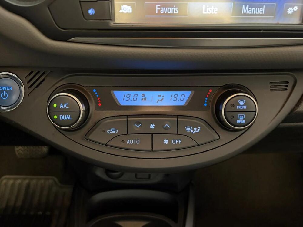 Yaris Dynamic Hybrid 2015 occasion 34500 B&eacute;ziers