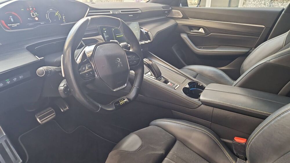 508 SW II 1.6 PureTech PSE 360 Hybrid4 4WD EAT8 - Automatique Entre 2022 occasion 58000 Nevers