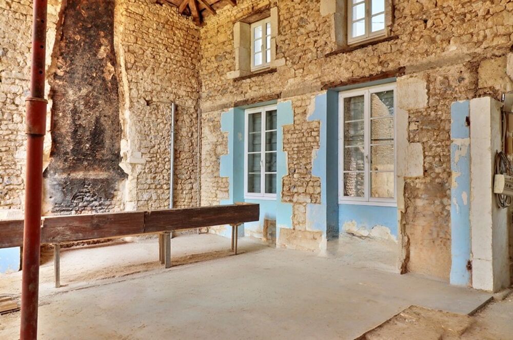 Vente Maison LONGÈRE DE CHARME DE 123M2 À RÉNOVER , VUE DEGAGEE – POTENTIEL GÎTE TOURISTIQUE Saint sulpice de cognac