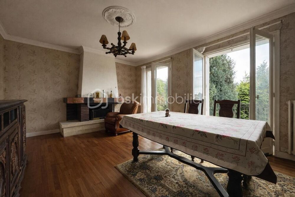 Vente Maison Le Bono – Maison familiale de 125 m² à rénover, à pied du port et des commerces Bono
