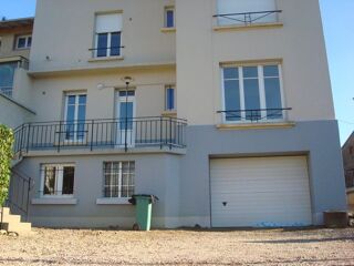  Appartement à louer 4 pièces 100 m²
