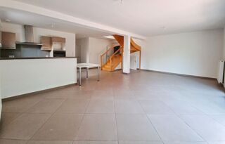  Maison � louer 6 pi�ces 126 m�