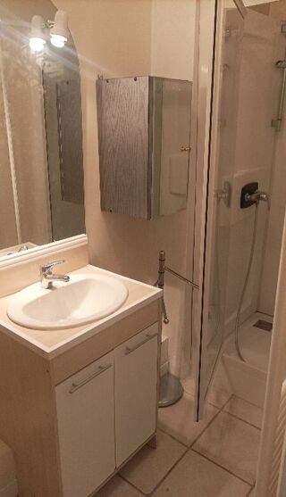  Appartement à louer 2 pièces 35 m²