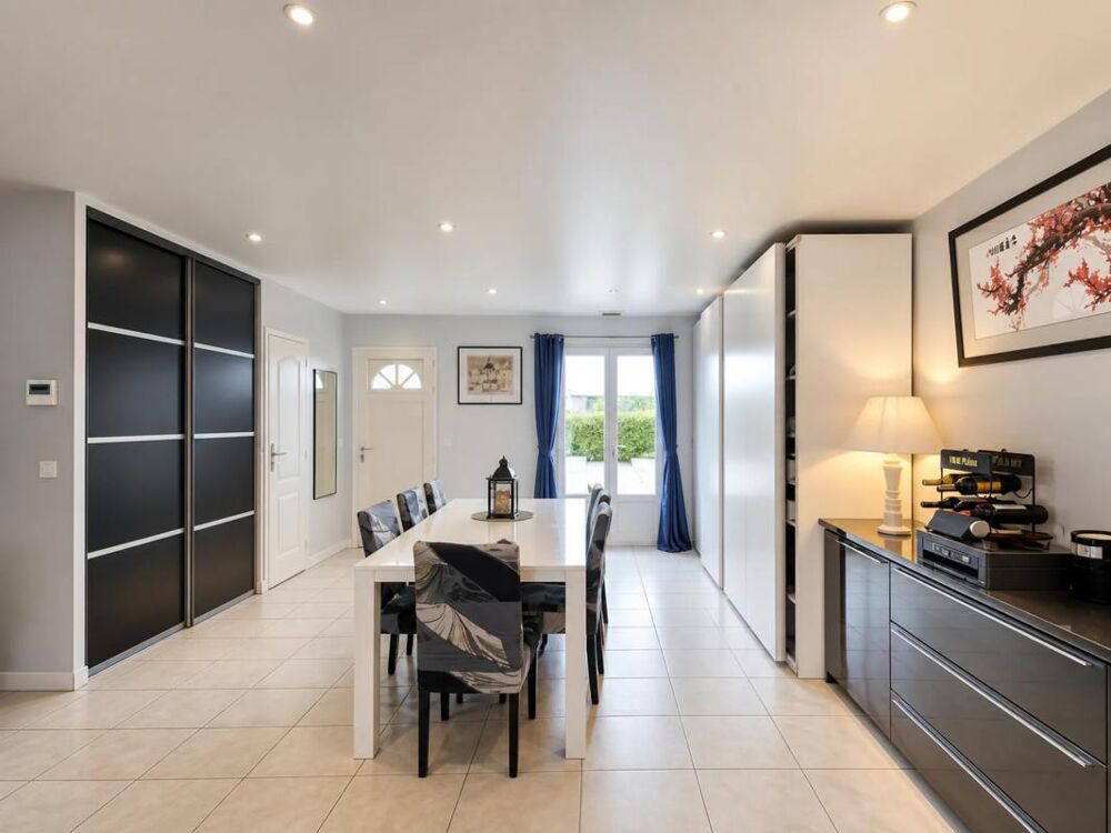 Maison de 7 pièces de 146 m² au Plessis-Grohan