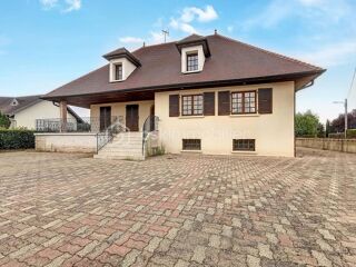  Maison à vendre 7 pièces 234 m²