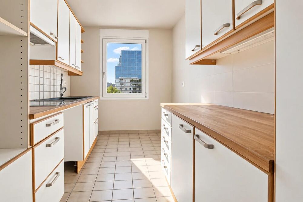 Appartement 3 pièces - balcon - de 65 m² à Issy-les-Moulineaux