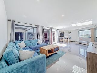  Maison à vendre 8 pièces 247 m²
