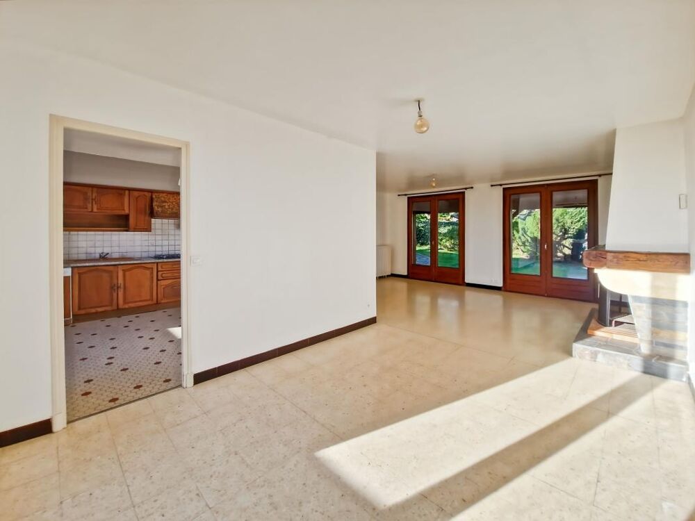 FLOURENS - MAISON A VENDRE - 5 CHAMBRES - JARDIN - CLOTURER - GARAGE