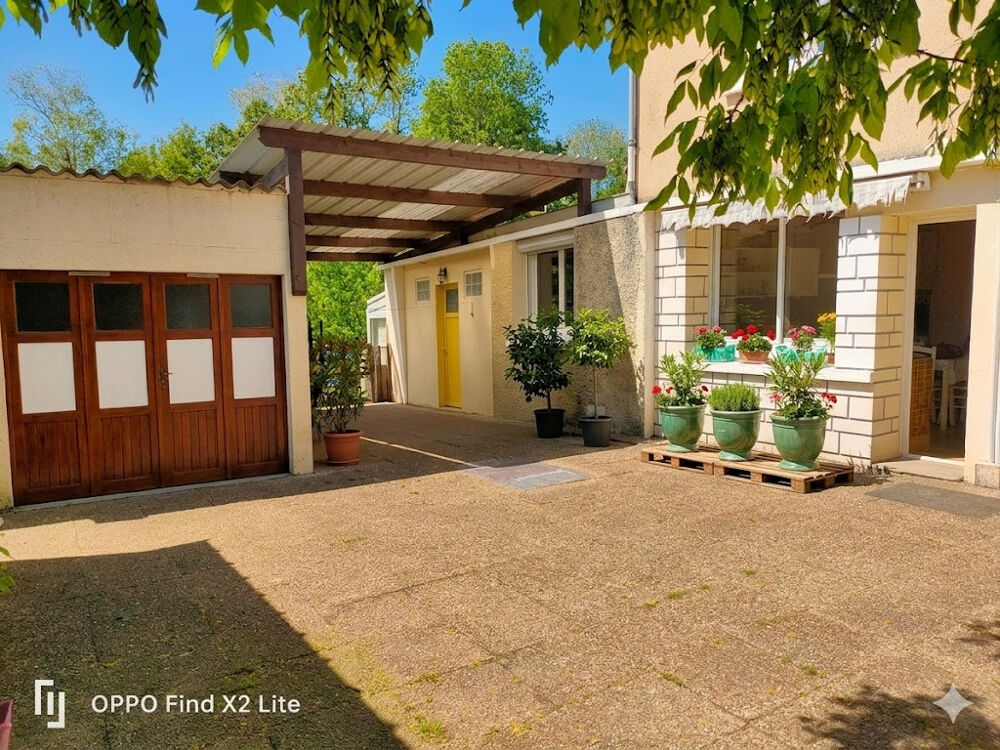 EXCLUSIVITE VENTE A TERME LIBRE Maison Vervant 5 pièce(s)