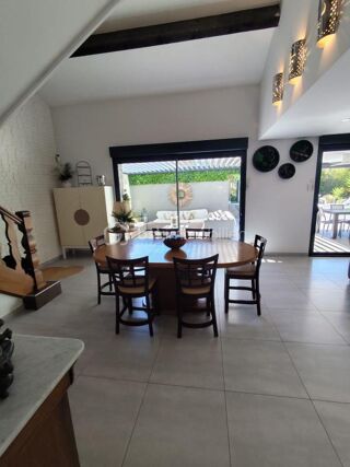  Villa � vendre 10 pi�ces 202 m�