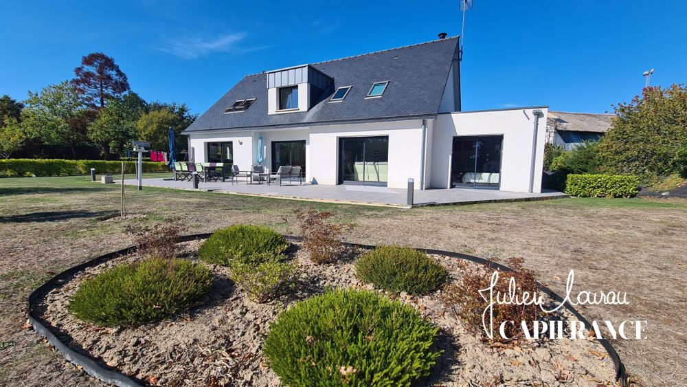 Vente Maison Maison à vendre 6 pièces - 178 m2 - 2000 m2 de Terrain - Centre Ville de Névez (29) Nevez