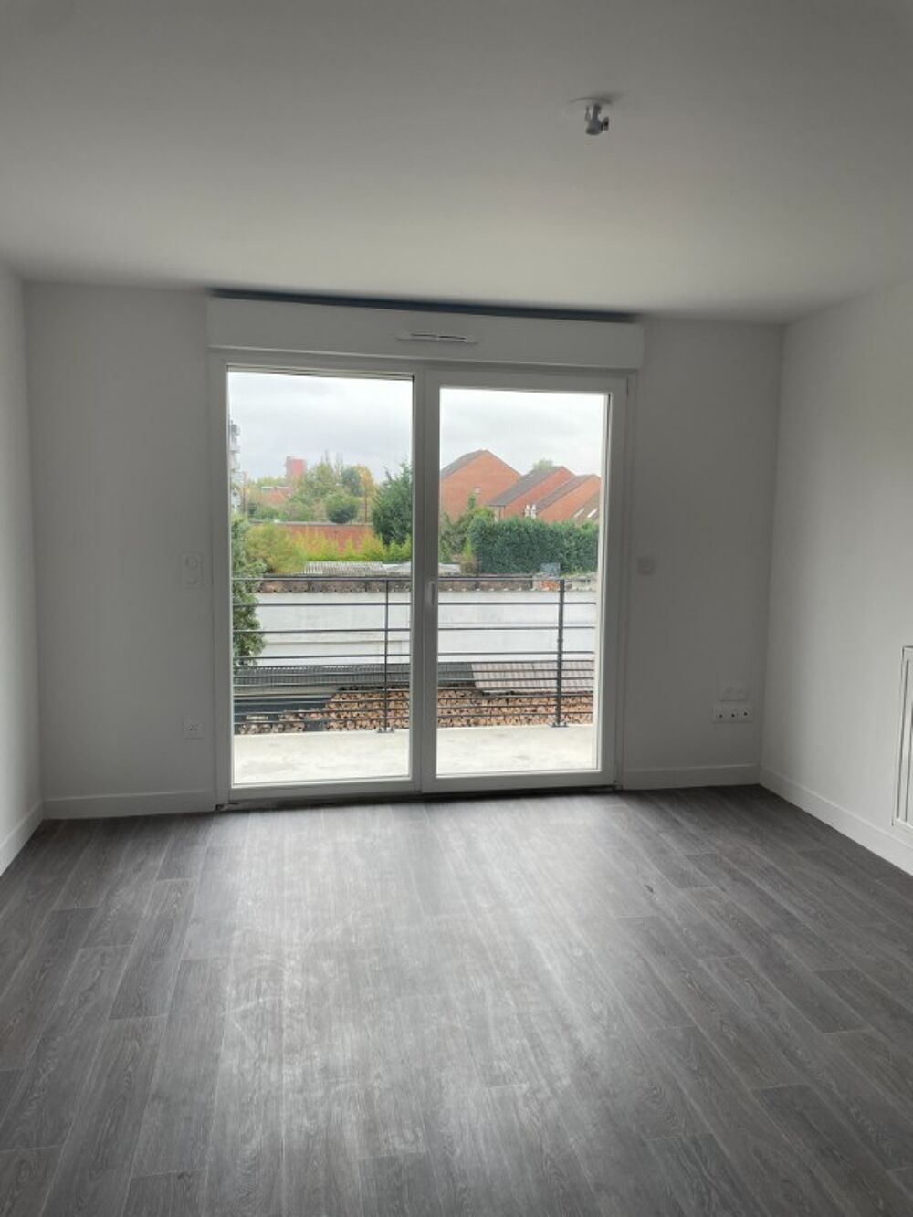 Location Appartement T2 avec balcon et parking à MARCQ EN BAROEUL Marcq en baroeul