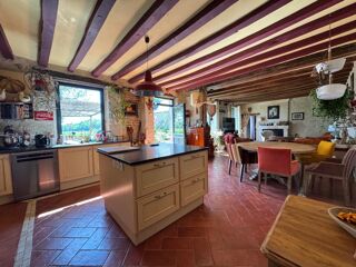  Propriété/château à vendre 7 pièces 232 m²