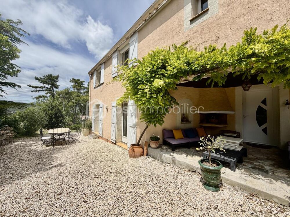 MAISON DE CARACTÈRE + APPARTEMENT INDÉPENDANT RENTABLE  SAINT-JULIEN-LES-ROSIERS