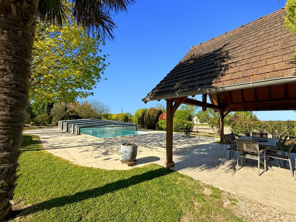 Vente Maison Dept de la Vienne (86) Maison de caractère type 8 à vendre Naintre