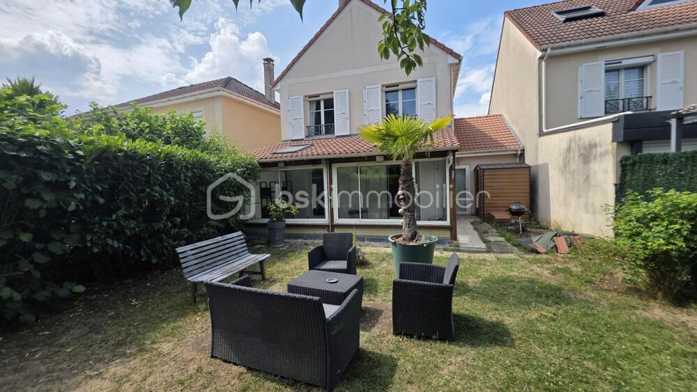 Vente Maison Maison individuelle - 4 chambres- garage  - terrain 900 m2 Saint pierre du perray