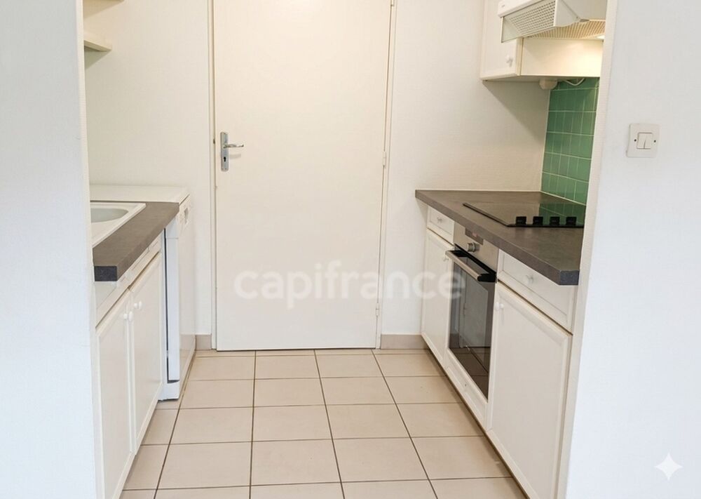 Appartement T3 lumineux à vendre avec Balcon & Garage  Île de Nantes (Quartier Beaulieu / Crapa)