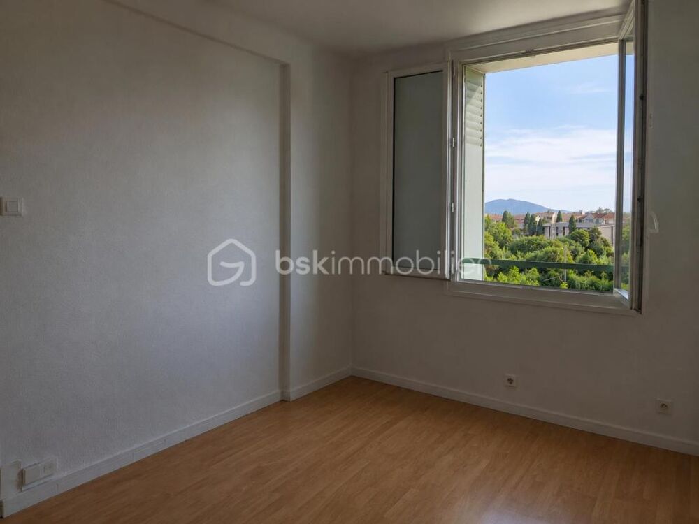 Appartement T3 de 56 m²  Balcon, cave, parking