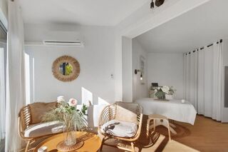  Appartement à vendre 1 pièce 28 m² La londe les maures