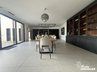  Propri�t�/ch�teau � vendre 6 pi�ces 242 m�