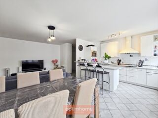  Appartement  vendre 4 pices 85 m