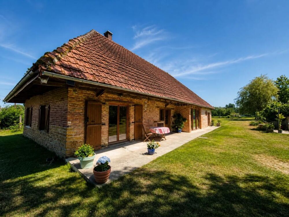 Maison 5 pièces 148 m² · à Pleure · 148 m² · 280 000 €