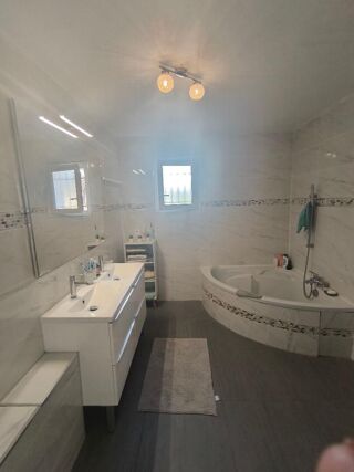  Maison � vendre 6 pi�ces 180 m�