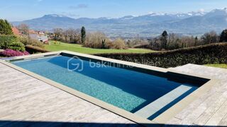  Propri�t�/ch�teau � vendre 10 pi�ces 276 m�