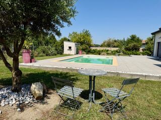  Villa � vendre 6 pi�ces 144 m�