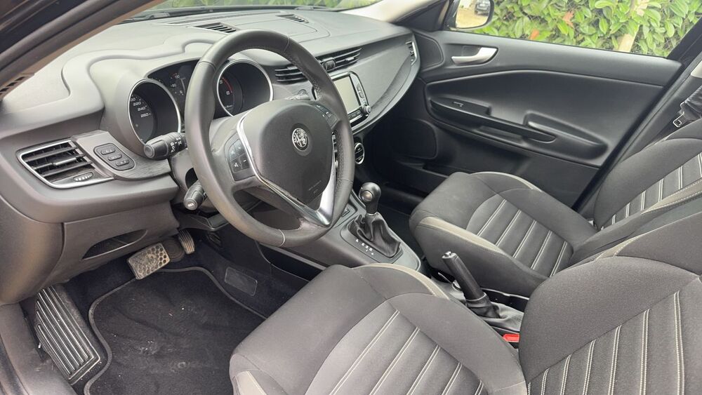 Giulietta III 1.6 JTDm 120 BVA6 Super - Automatique 2020 occasion 32440 Castelnau D Auzan Labarrere