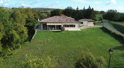   Maison de plain-pied tout confort de 145 m� Maison - 5 pi�ce(s) - 145 m�