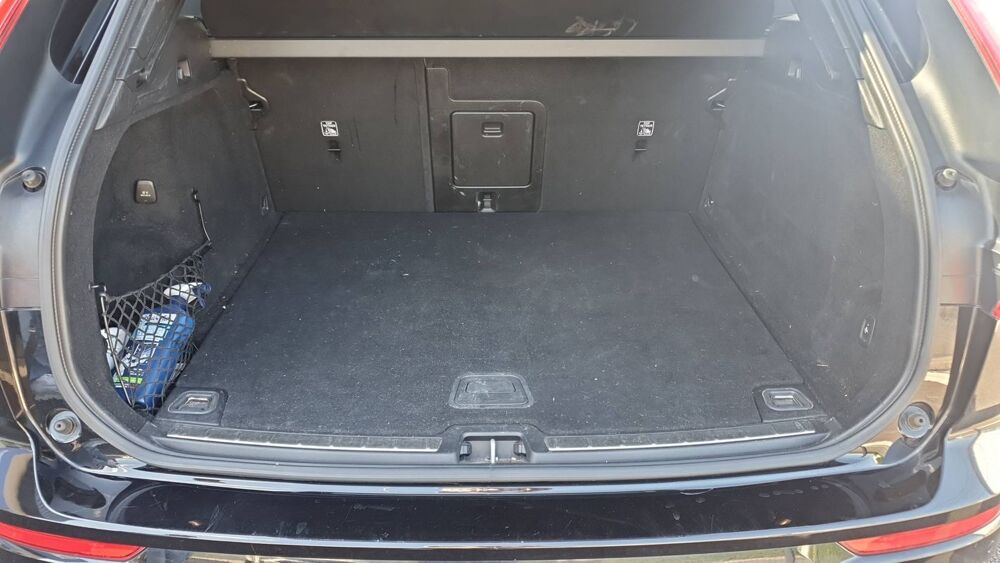 XC60 2.0 D4 190 Geartronic 8 R-Design - Automatique Toit ouvrant 2020 occasion 63000 Clermont Ferrand