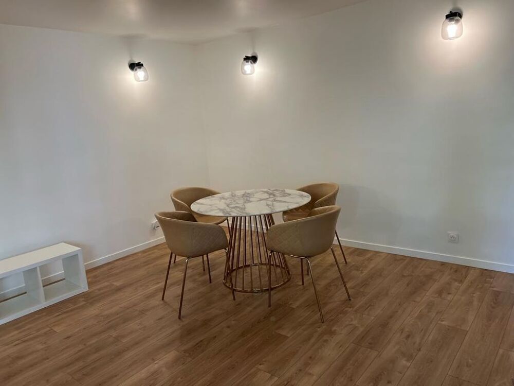 Location Appartement Appartement de 72m2 à louer sur Courbevoie Courbevoie