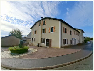  Immeuble à vendre 888 m²