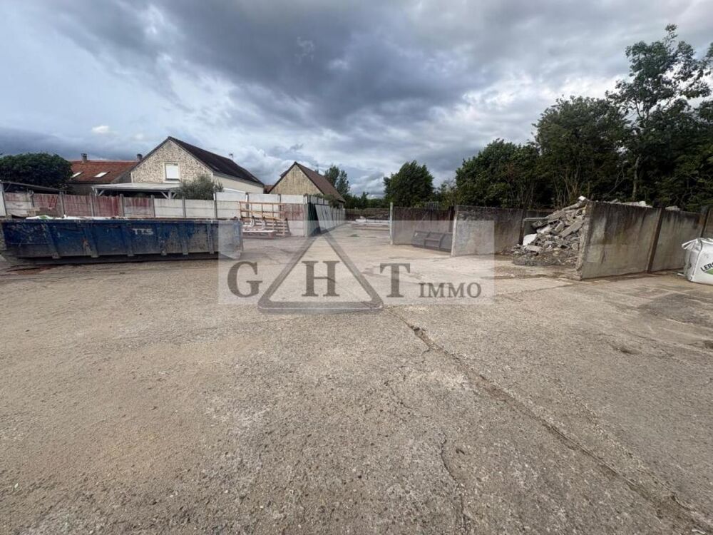 Location Terrain TERRAIN 400 M² A LOUER A REAU Reau
