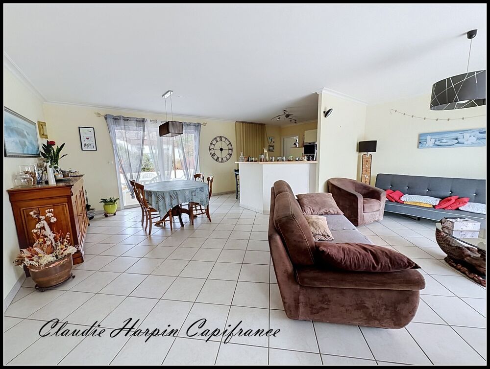 Vente Maison Maison à vendre 5 pièces  (79200) PLAIN PIED sur parcelle d'environ 600 m² - 3 ch - grande pièce de vie, garage Pompaire