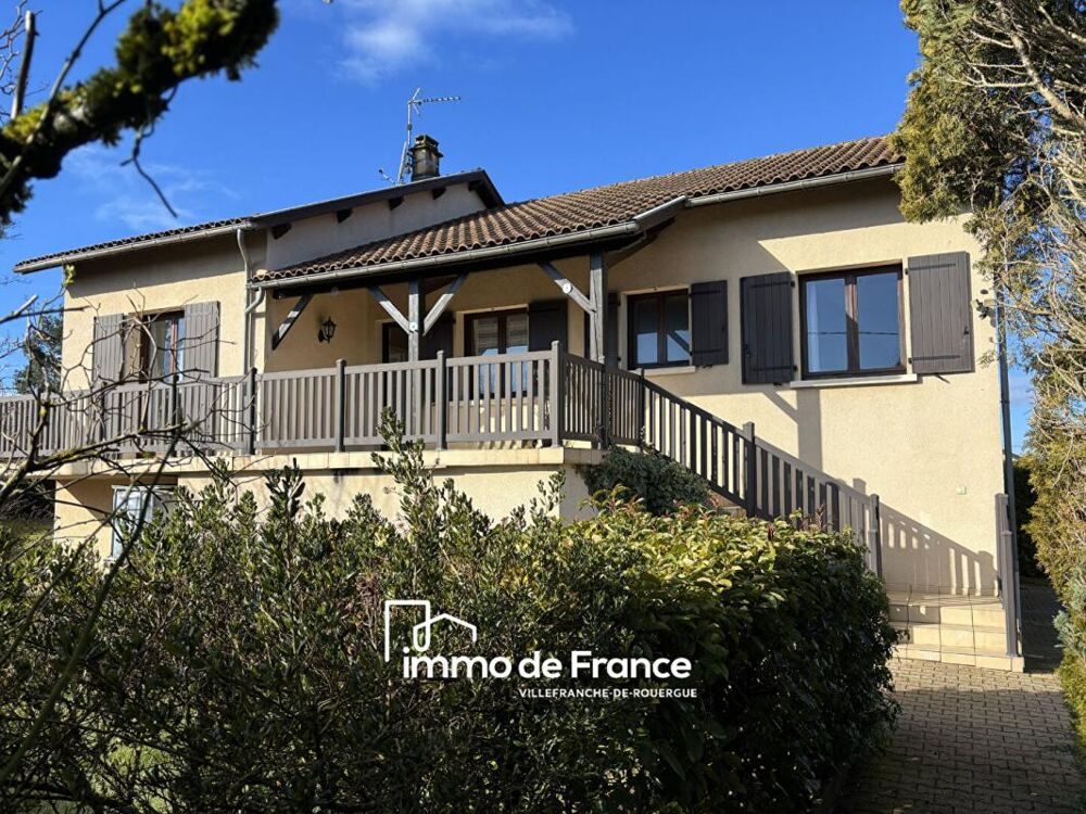 Maison pavillonnaire avec sous-sol complet et terrain clos