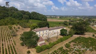  Maison � vendre 10 pi�ces 258 m� Moulon