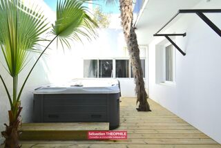  Maison à vendre 6 pièces 194 m²