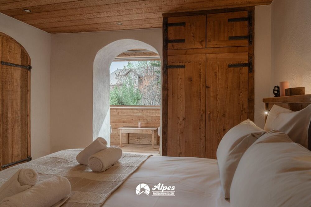 à vendre  Appartement La Salle les Alpes (05240)